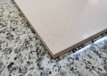 Kwarc BEIGE ARENA 60x60x1,2 poler