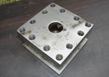 Imak nożowy 135x135mm tokarski do tokarki