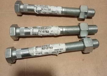 R210763 Śruba John Deere