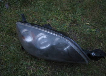 Lampa przednia prawa reflektor prawy Mazda 3 03-