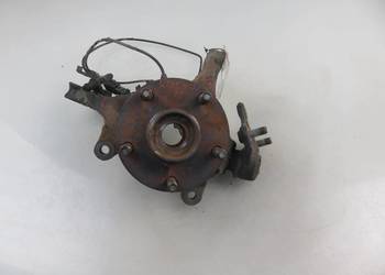 ZWROTNICA PIASTA PRZEDNIA LEWA TOYOTA RAV 4 III 2.2 D 4WD