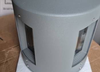 Lampa oprawa czterokierunkowa