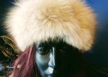 Czapka z naturalnego futra lisa biel oversize