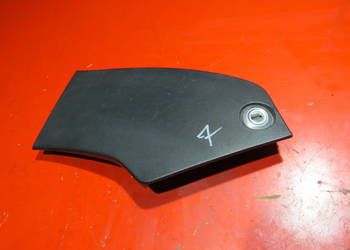 HONDA DEAUVILLE NTV 650 RC47 01 klapka schowka zaślepka osłona zamek