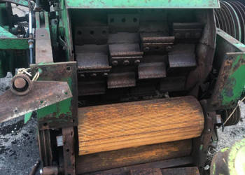 John Deere 5460 - Gniotownik