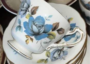 Filiżanka z talerzykiem. Majesty the Queen. Blue Mist. Paragon. England. Filiżanka z talerzykiem. Majesty the Queen. Blue Mist. Paragon. England.