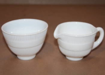 Mlecznik i cukiernica z lat 50-tych nr 1427