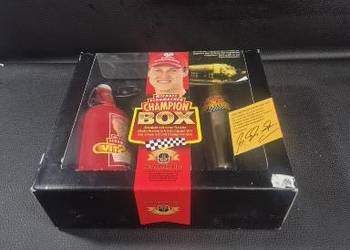 Zestaw Michael Schumacher Champion Box z butelką i szklanką