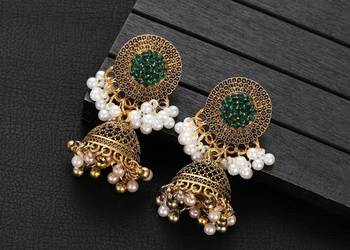 Orientalne kolczyki jhumki zielone złote cyrkonie koraliki etno boho bohemi