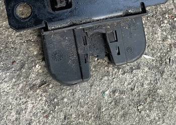 VW GOLF IV 4 ZAMEK KLAPY