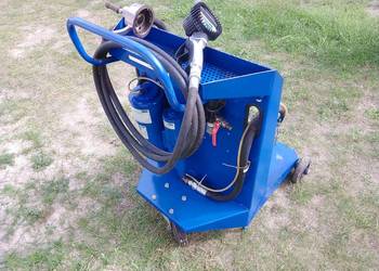 Mobilny system dozowania oleju silnikowego 220L