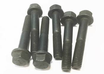 R104628 Śruba John Deere