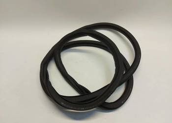 Mercedes EQA 250+ W243 USZCZELKA PRAWY PRZÓD A2476921000