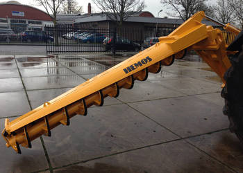 Odmularka ślimakowa do rowów melioracyjnych, długości robocze 2,6 m i 3 m