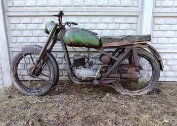 WSK 125  M06 z 1956 zielona  WFM 125 SHL