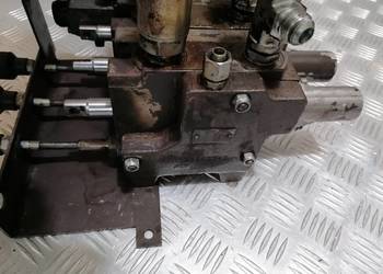 Rozdzielacz EHR Massey Ferguson 6110, 6120, 6130, 6140, 6150