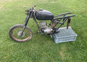 Wsk 125 trójkołowiec