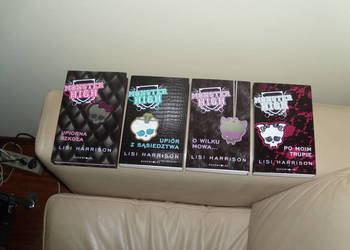 Książki Monster HIgh 1 - 4 Lisi Harrison