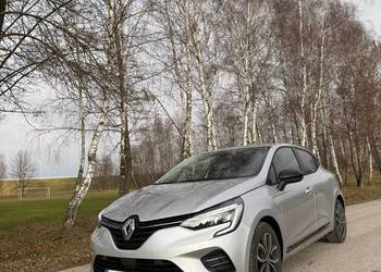 Renault clio V 2022 1.0b 6b przebieg 14.776 zamiana