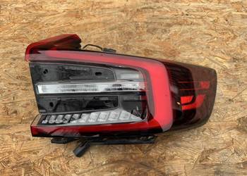 Lampa tył tylna prawa rh w błotnik Volvo c40 32365667