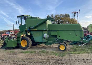 Kombajn zbożowy John deere 952