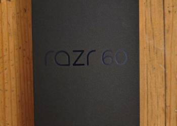Motorola razr 60 granatowa 8/256
