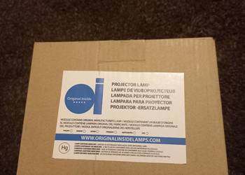 Lampa projektor Panasonic.