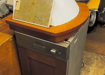 Okap kuchenny plus zmywarka 40 Ariston hotpoint