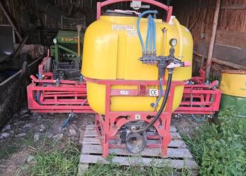 Opryskiwacz 12m 400 l