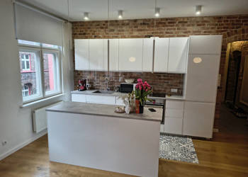 3 pokojowe wysoki standart Nikiszowiec zabytkowy 1 pietro