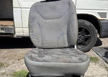 Fotel lewy kierowcy Trafic II Vivaro I Primastar