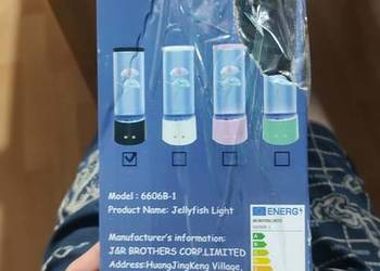 nastrojowa lampa LED z meduzami
