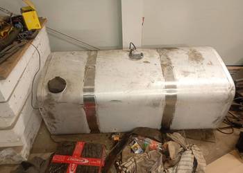 Bak zbiornik paliwa volco FH FM low deck