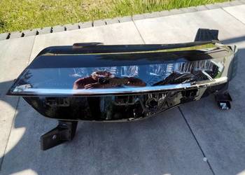 Full Led przedni lewy Renault Megane V 5 E-TECH lampa 260.606256R igla