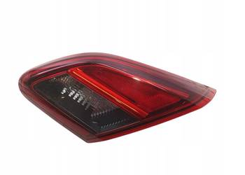 LAMPA TYŁ W KLAPĘ PRAWA 3D EU  39012630BK Opel Corsa V (2014-  ) E