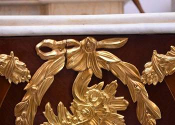 Królewska Komoda Ludwik - Biały Marmurowy Blat - Okucia z Brązu - Pałacowa