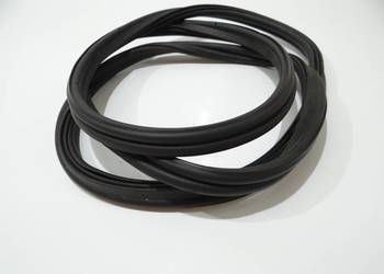 USZCZELKA KLAPY BAGAŻNIKA BMW E92 7129195