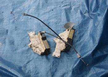 Citroen C4 06r zamek drzwi lewy przód 9681331680