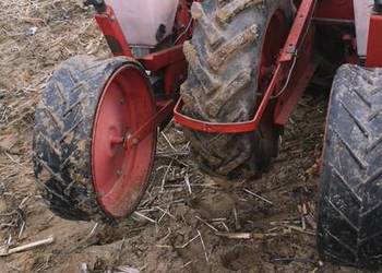 Siewnik do kukurydzy becker