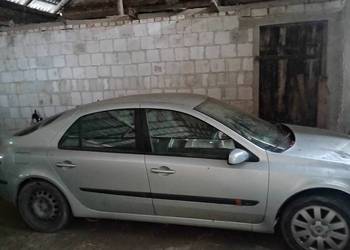 Renault laguna 2 części