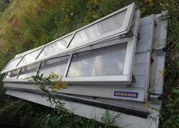 brama segmentowa przemysłowa Hormann 4 x 4 panelowa