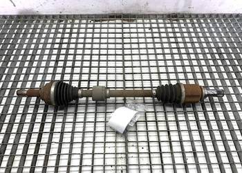 PÓŁOŚ LEWY PRZÓD RENAULT CLIO IV 1.2 73KM PRZEGUB