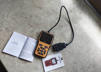Interfejs diagnostyczny auta OBD2 skaner