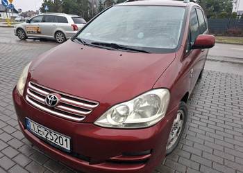 Toyota Avensis Verso 2.0 diesel 2005r.