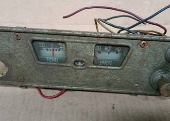 Syrena R20 105 bosto Zegar ramka obudowa zestaw wskaźników deska zegary