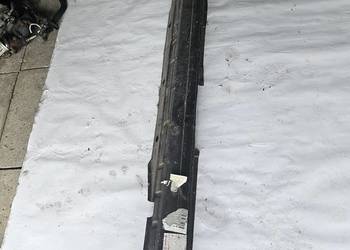 Audi 80 b4 próg lewy Audi 80 b4 próg lewy