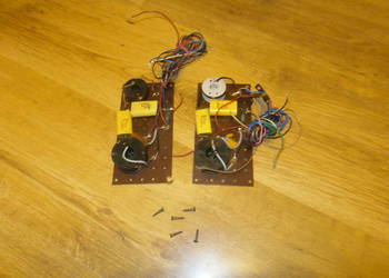 Zwrotnice TONSIL ZG 30 C114 4OHM 2szt. sprawne