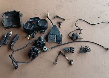 Pakiet części Yamaha XJ550 zegary licznik zaciski hamulcowe regulator