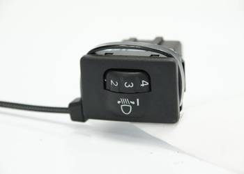 PRZYCISK TOYOTA AURIS 8415202040 PRZYCISK TOYOTA AURIS 8415202040