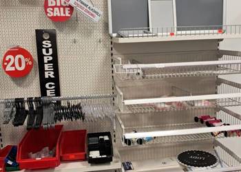 Regał sklepowy przyścienny